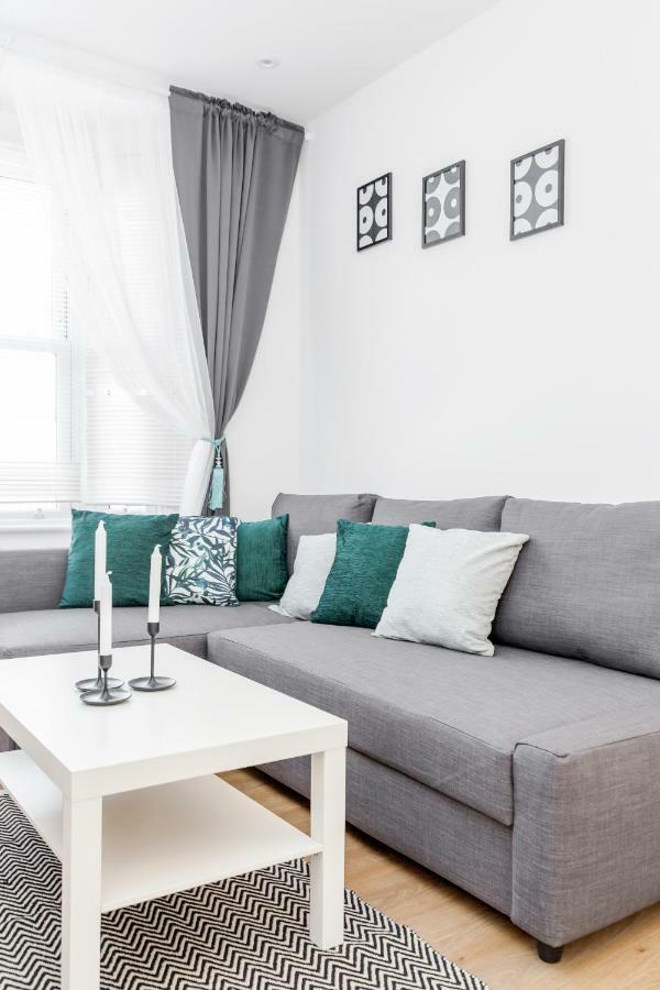 Serviced Apartment /Excel/ Olympic City/ O2 Arena London Exterior photo